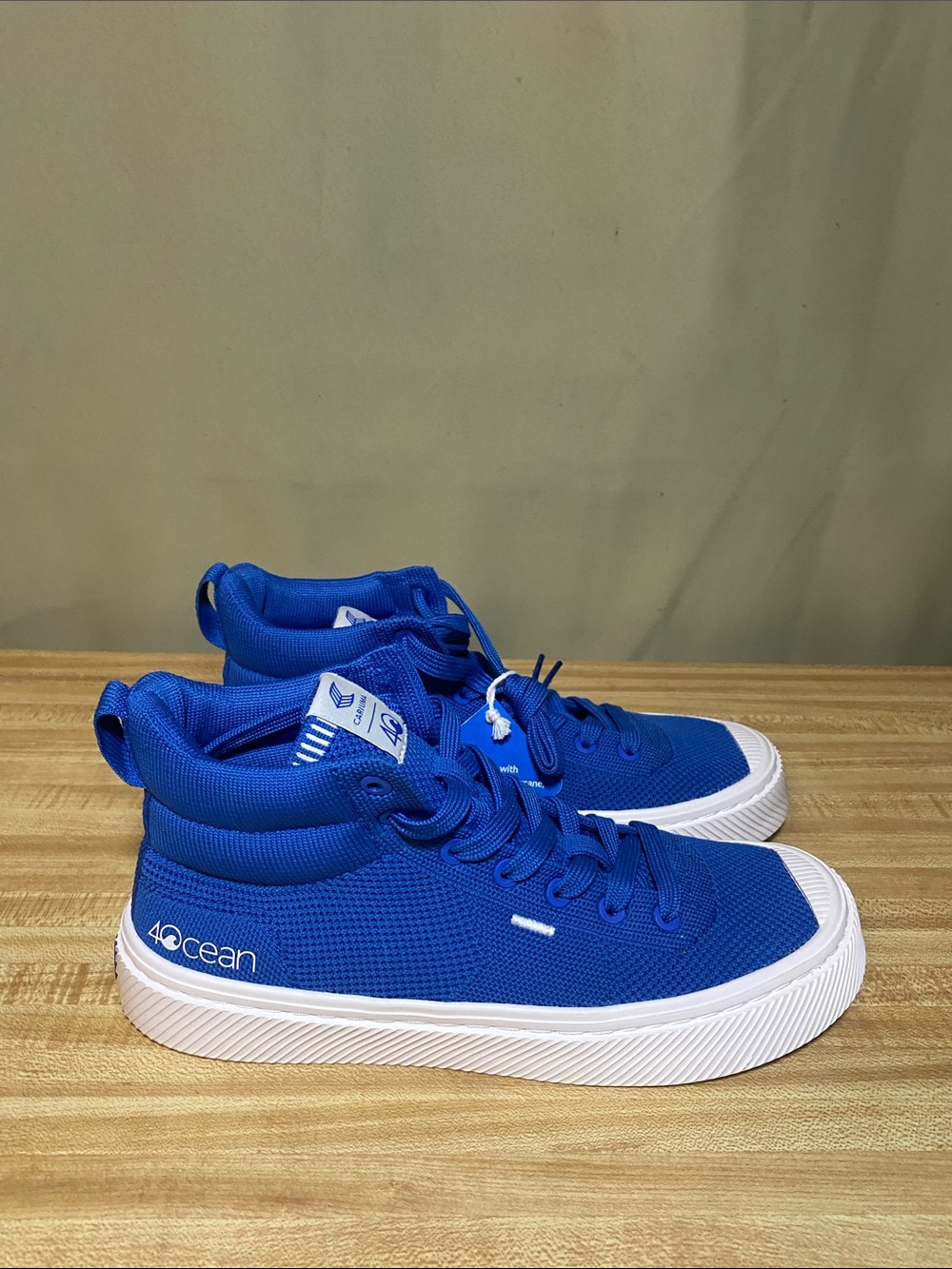CARIUMA IBI Plus 4Ocean Low Limited Edition Blue Knit Sneakers W 6/ M 4.5